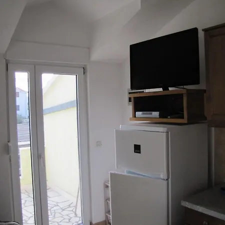 Zdravko 3 Fuer 5 Personen By Interhome *