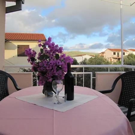 Zdravko 3 Fuer 5 Personen By Interhome Appartamento *