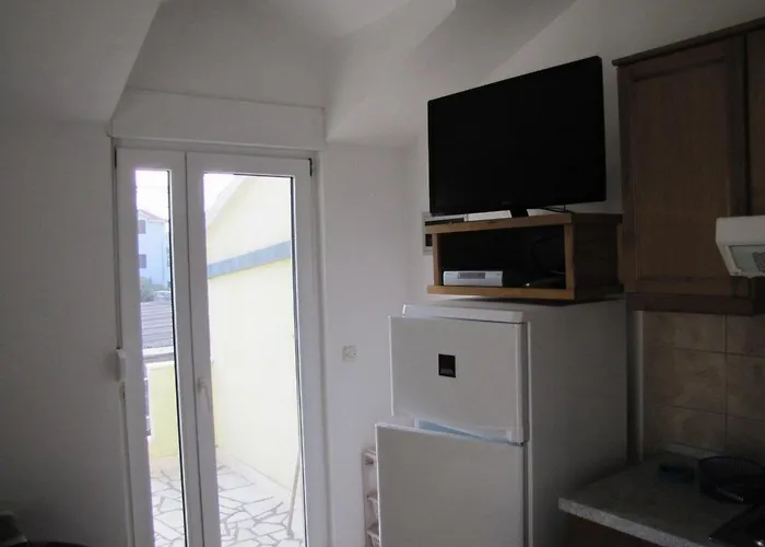 Zdravko 3 Fuer 5 Personen By Interhome *